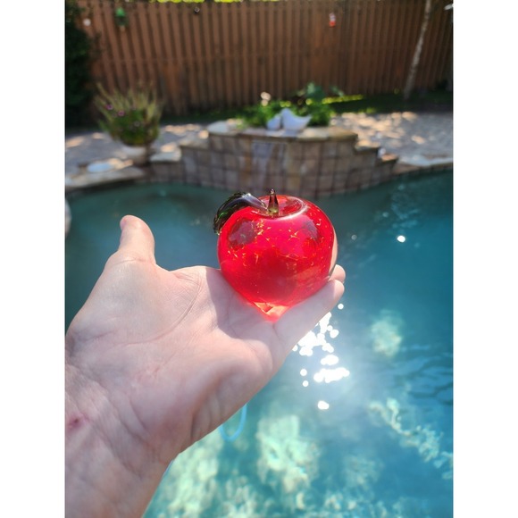 Vintage Hand Blown Glass Apple Paper Weight Red With Green Leaf & Stem Teacher - Picture 3 of 9